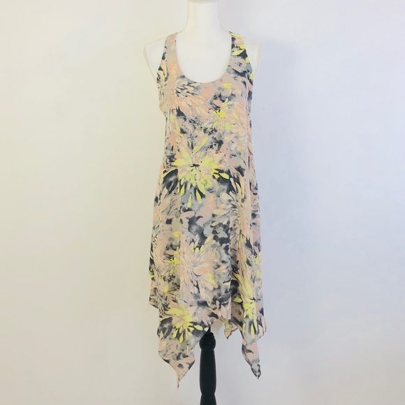 BCBGMaxAzria Clarissa Floral Asymmetric Hem Cocktail Dress Yellow Sz 6 - Picture 3 of 9